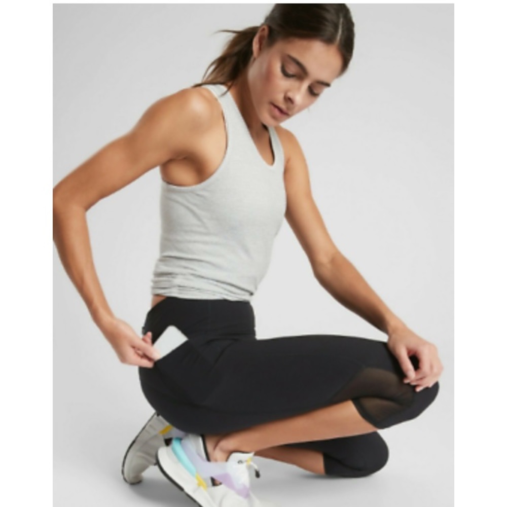 ATHLETA Dobby Action Crop Leggings